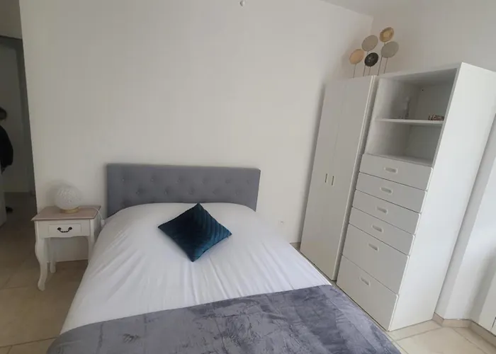 Chez Perle A Levie, Logement Entier De Type T4 photo