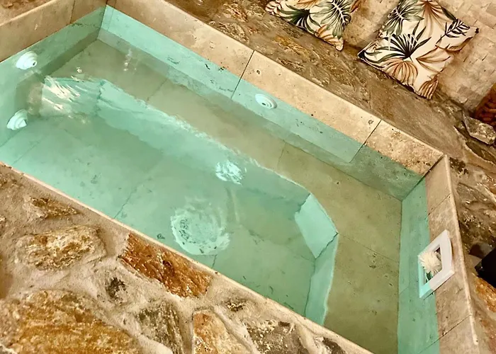 I Pozzi Jacuzzi Furiani Love Room Haute Corse photo