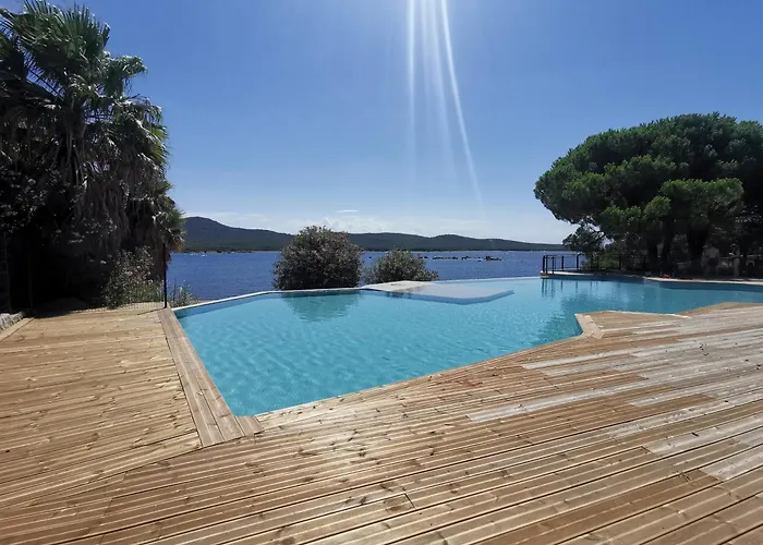 foto di Le Loria - T3 vue mer avec piscine Pianottoli-Caldarello 