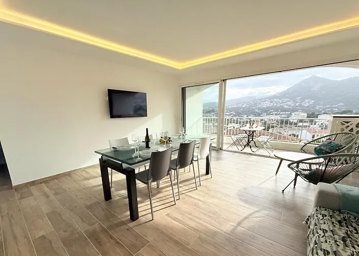 Grand Appartement Lumineux Pour 6 Personnes LʼÎle-Rousse foto