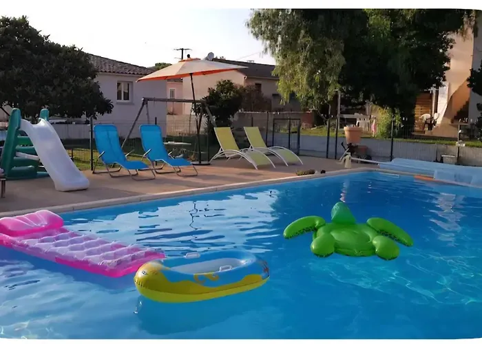 Фото Maison 6 Pers Avec Piscine Mignataja